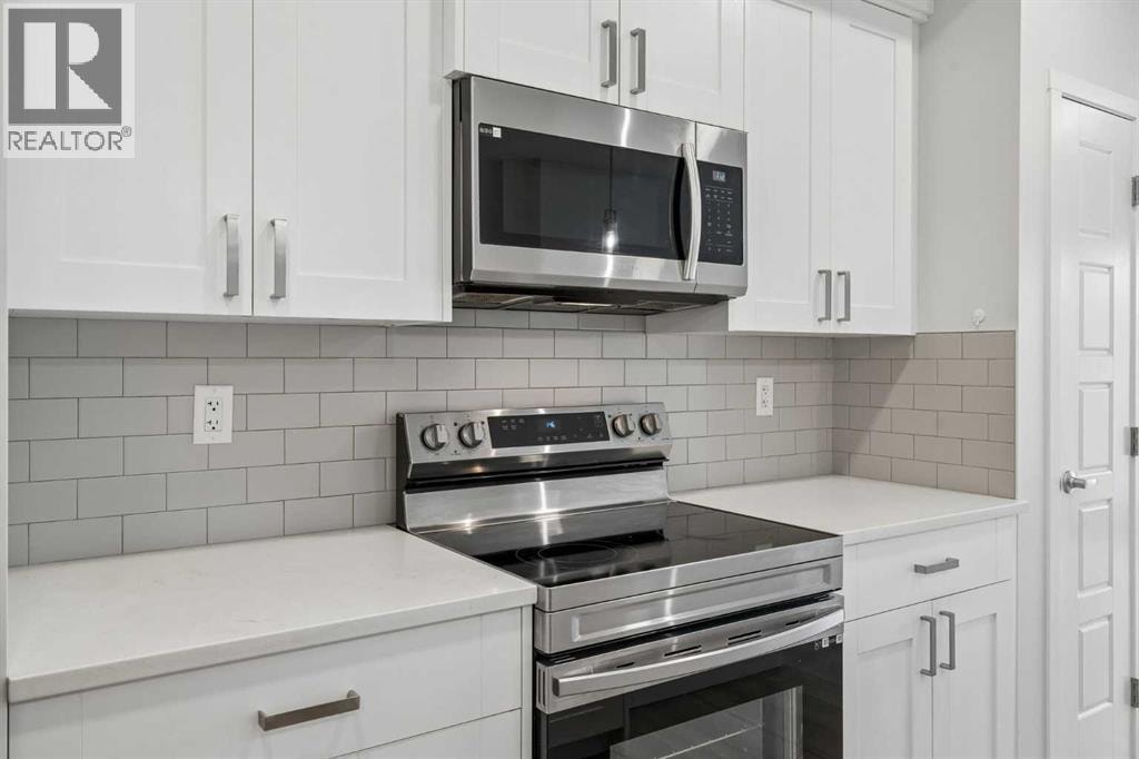 417, 80 Carrington Plaza NW — photo 8