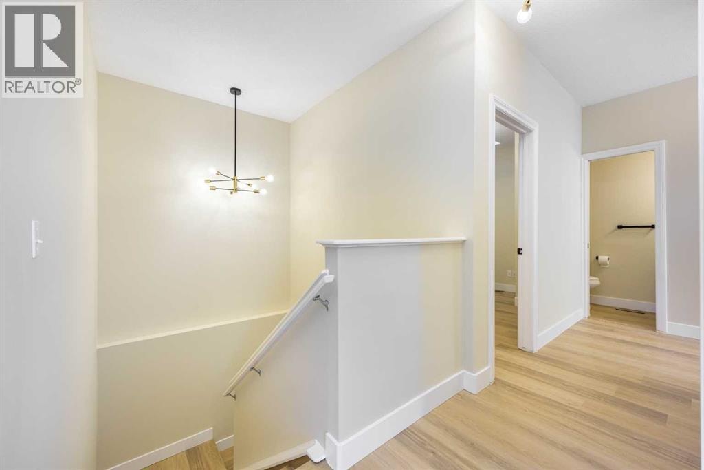 42 Royal Crest Point NW — photo 24