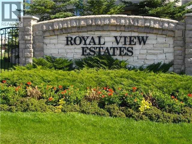42 Royal Crest Point NW — photo 1