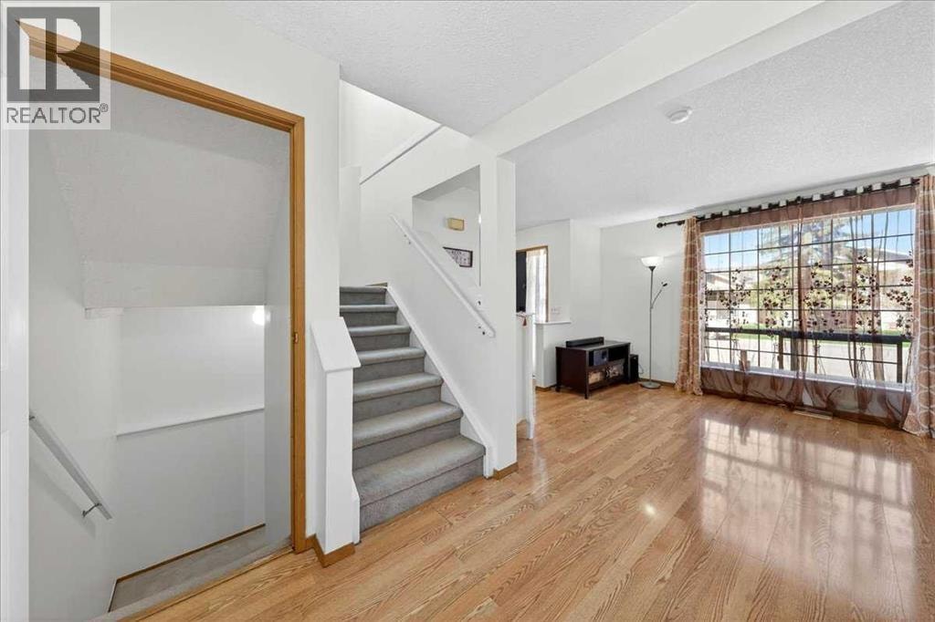 124 Martinwood Court NE — photo 6