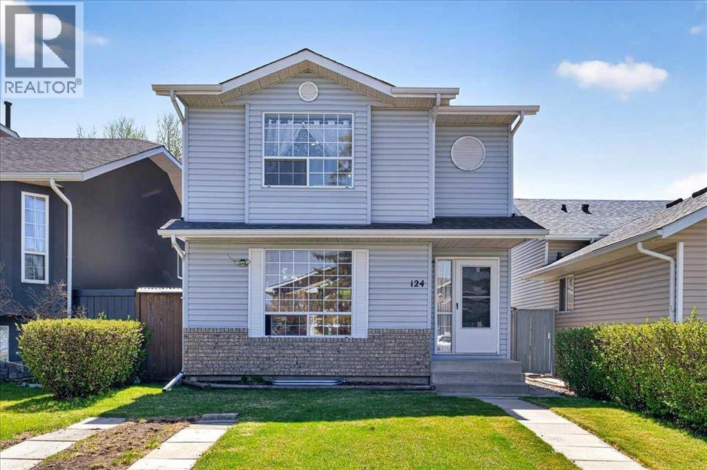 124 Martinwood Court NE — photo 1