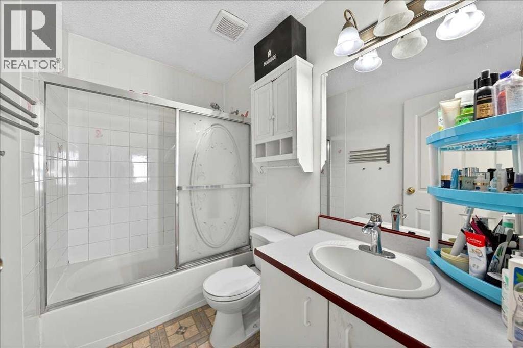124 Martinwood Court NE — photo 15