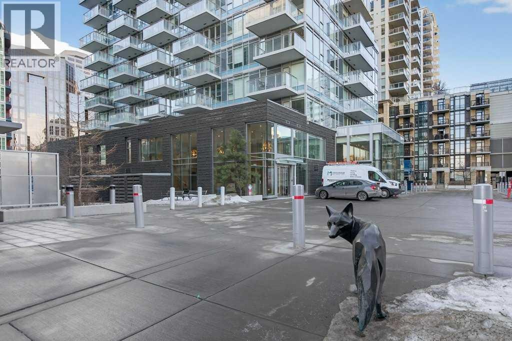 503, 108 Waterfront Court SW — photo 32