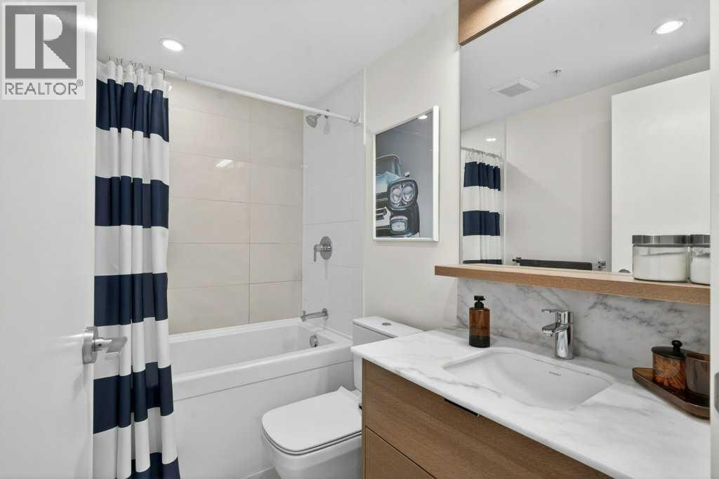 503, 108 Waterfront Court SW — photo 17