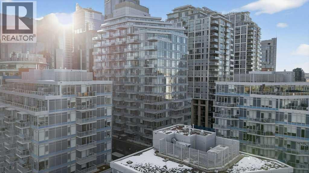 503, 108 Waterfront Court SW — photo 39