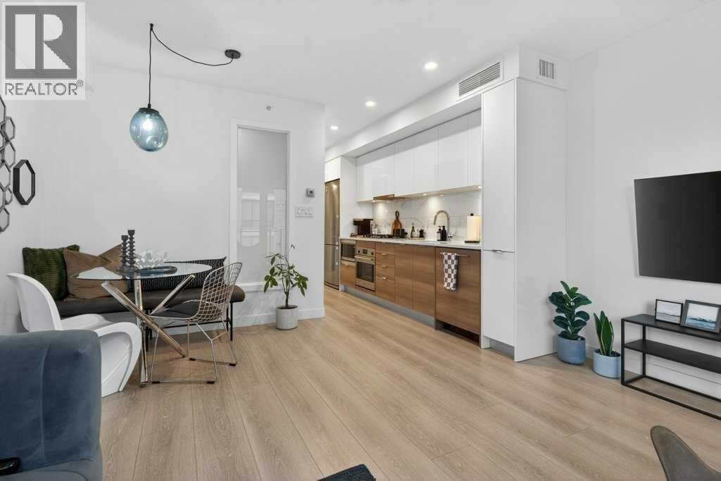 503, 108 Waterfront Court SW — photo 9