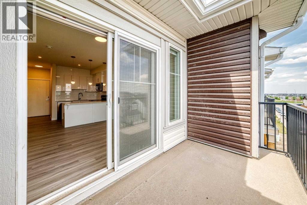 2406, 15 Skyview Point Crescent — photo 33