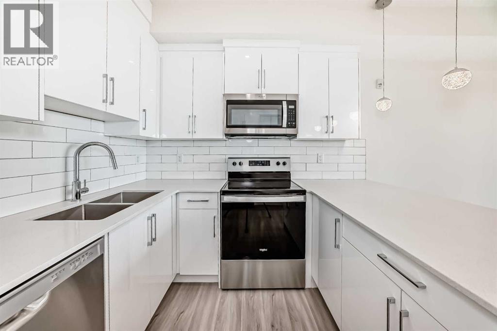 2406, 15 Skyview Point Crescent — photo 10