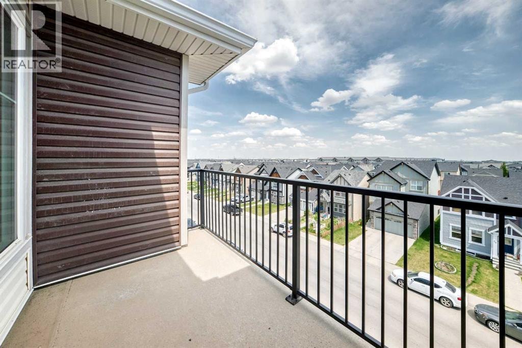 2406, 15 Skyview Point Crescent — photo 32