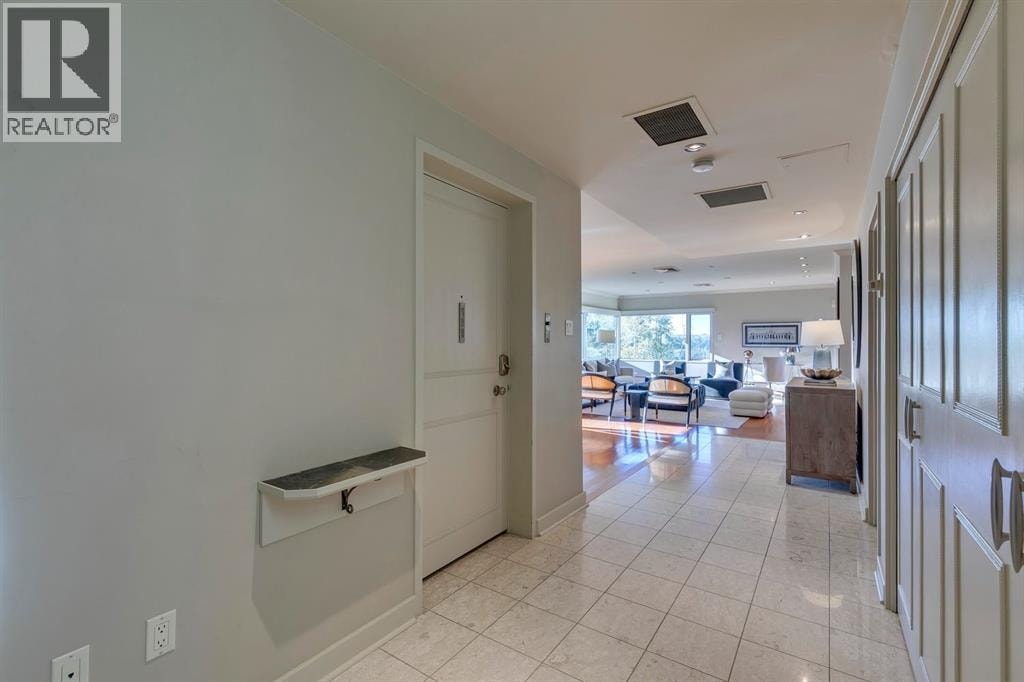 3N, 222 Eagle Ridge Drive SW — photo 4