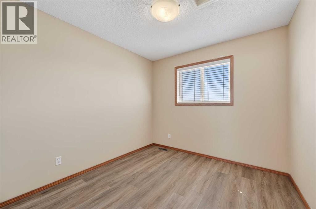 126 Evansmeade Crescent NW — photo 24