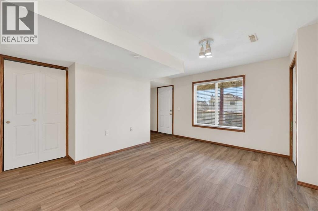 126 Evansmeade Crescent NW — photo 34
