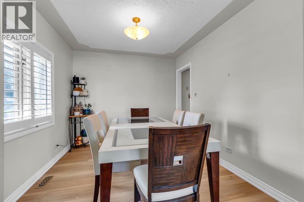 1811 13 Avenue NW — photo 7