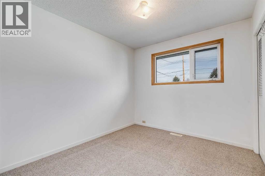 248 Huntcroft Road NE — photo 12
