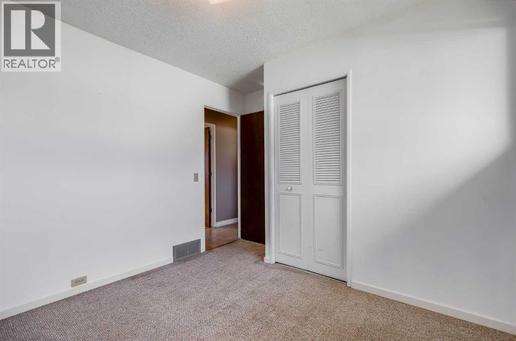 248 Huntcroft Road NE — photo 15