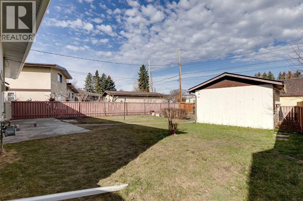 248 Huntcroft Road NE — photo 29