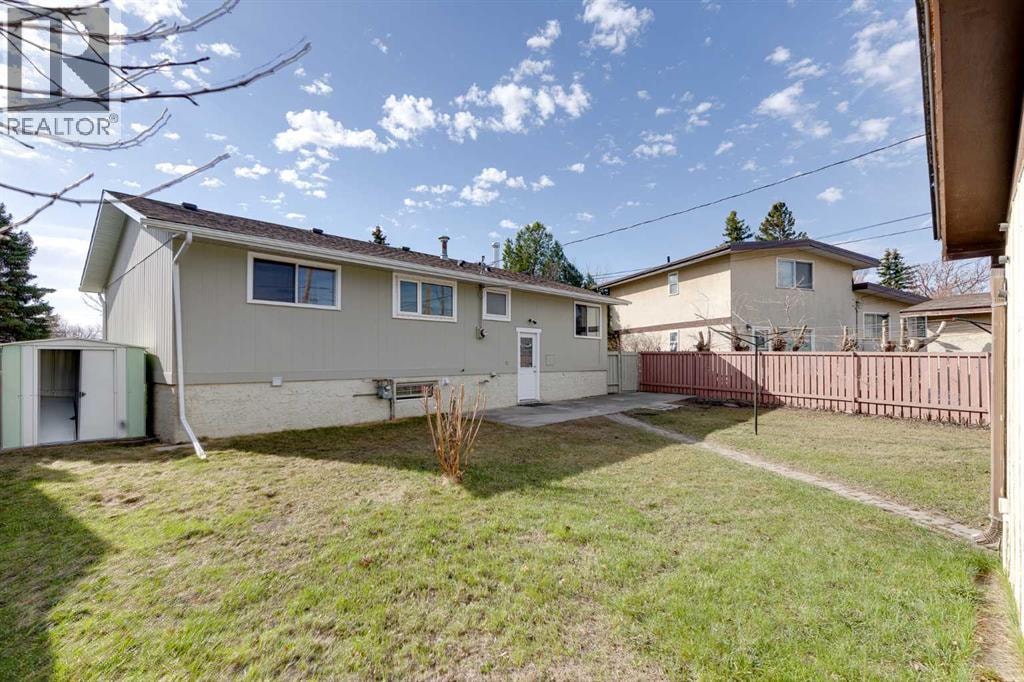 248 Huntcroft Road NE — photo 30