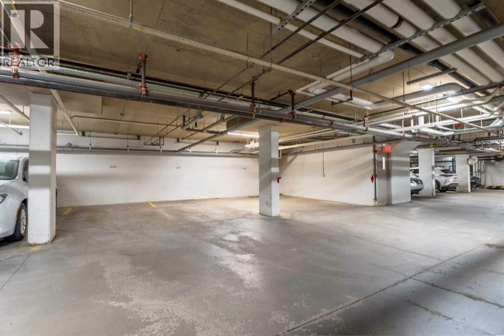 408, 2300 Evanston Square NW — photo 33
