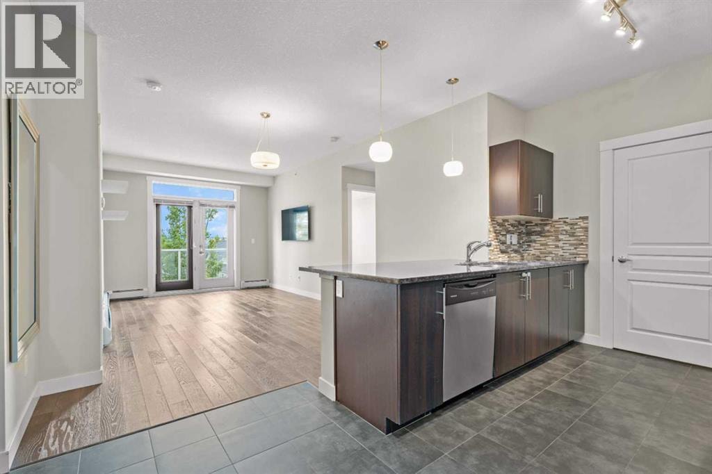 408, 2300 Evanston Square NW — photo 8