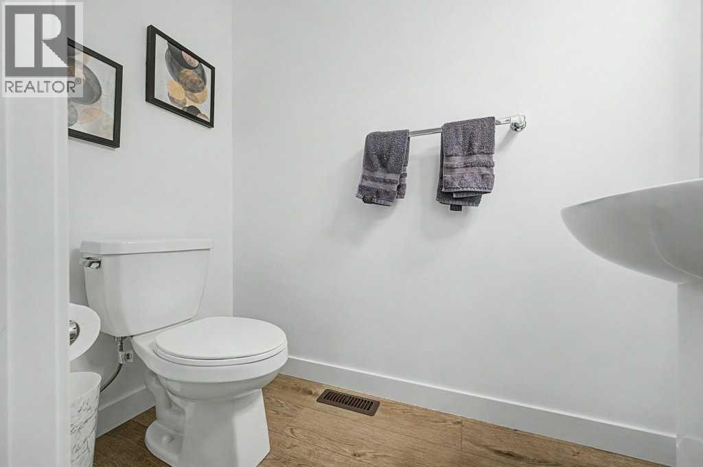 140 Sovereign Common SW — photo 15