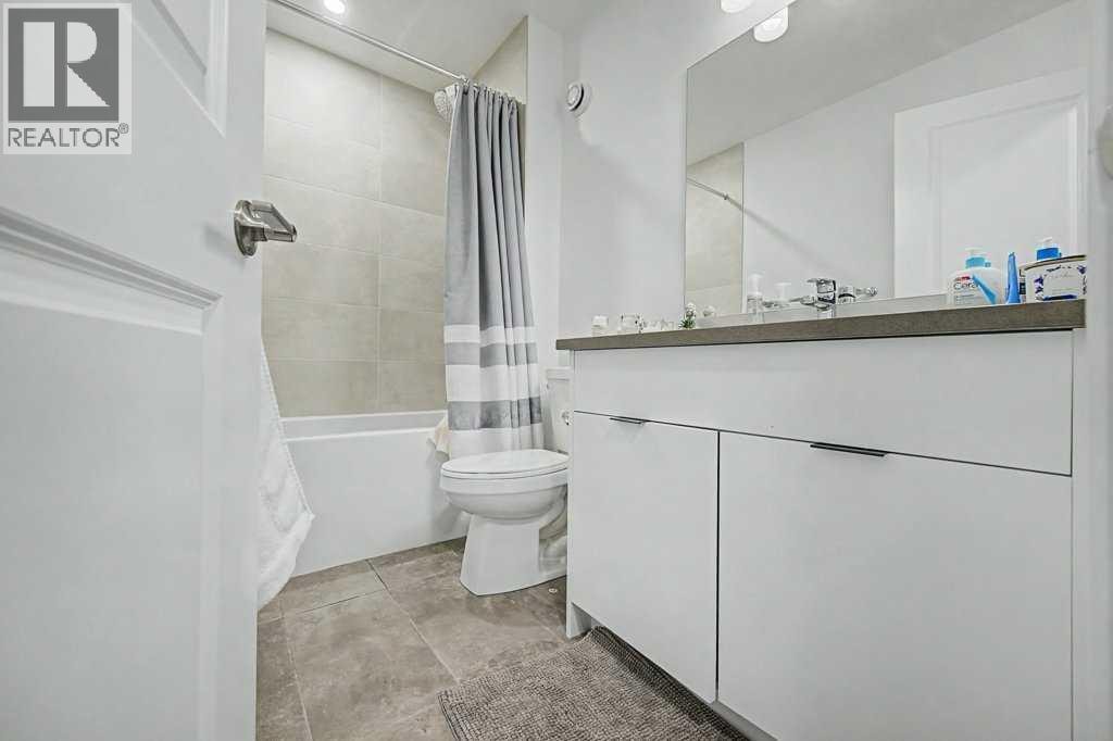 140 Sovereign Common SW — photo 25