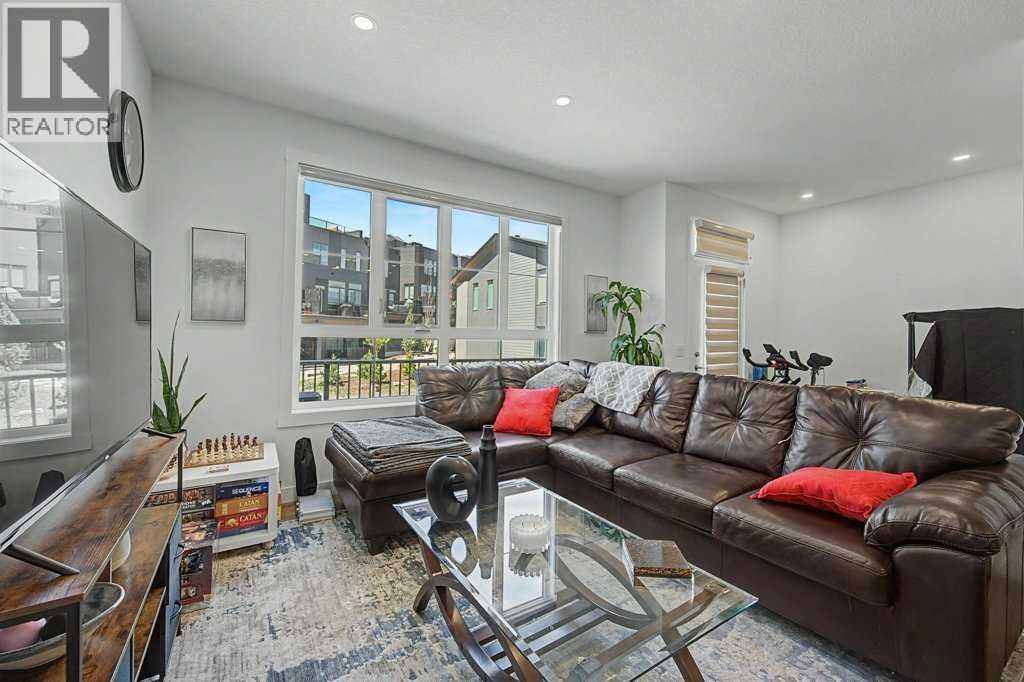 140 Sovereign Common SW — photo 6