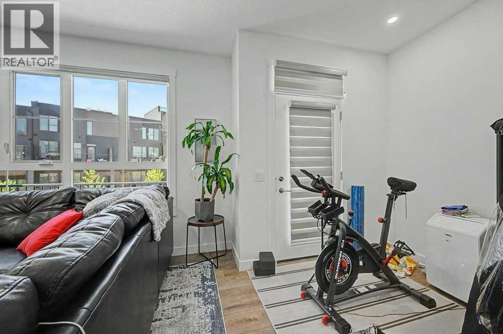 140 Sovereign Common SW — photo 7