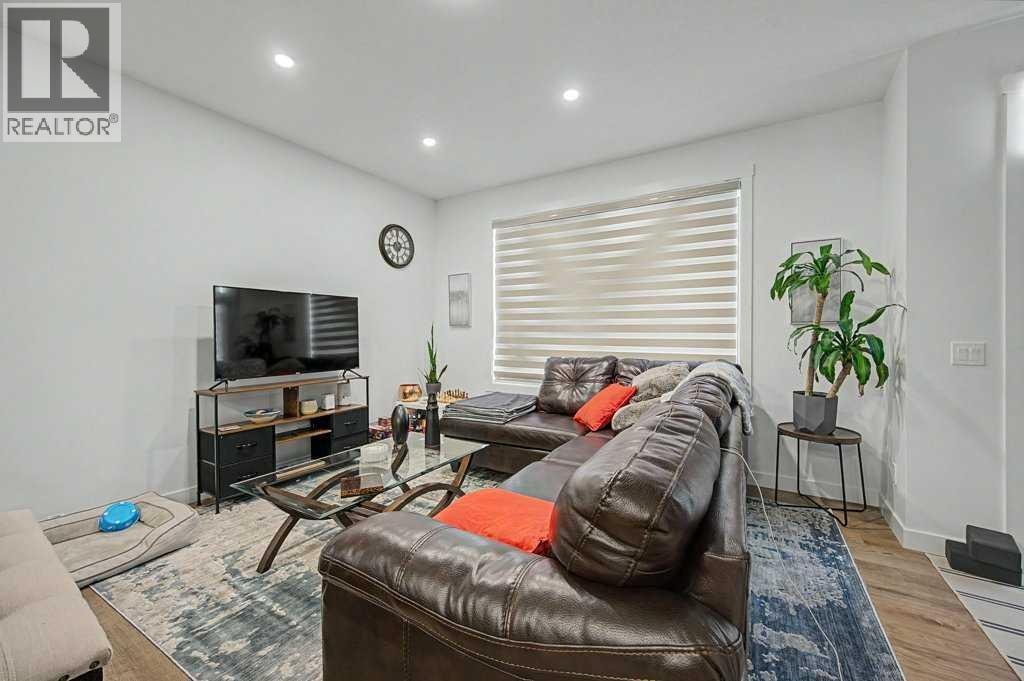 140 Sovereign Common SW — photo 8