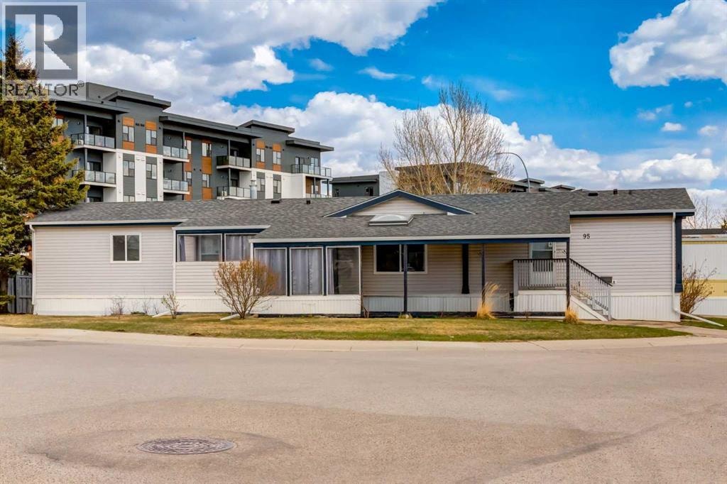 95, 99 Arbour Lake Road NW