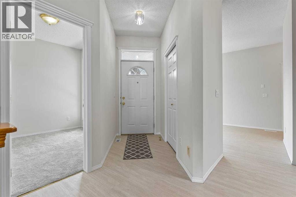 139 Hidden Valley Green NW — photo 3