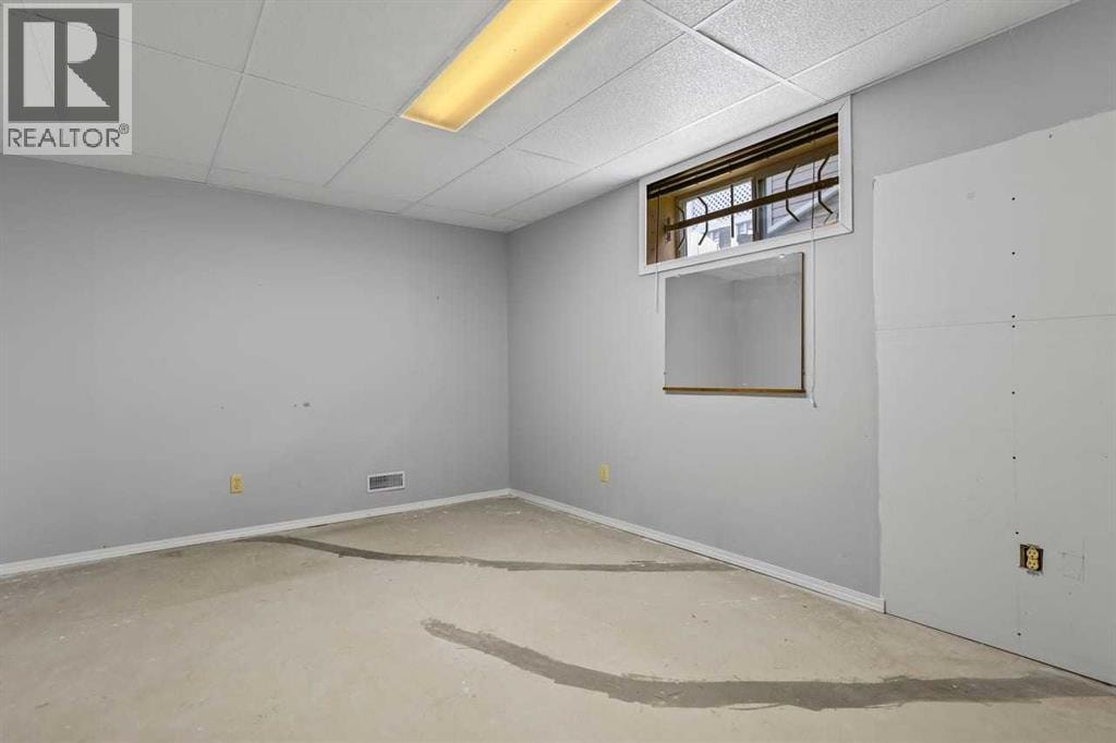 139 Hidden Valley Green NW — photo 35