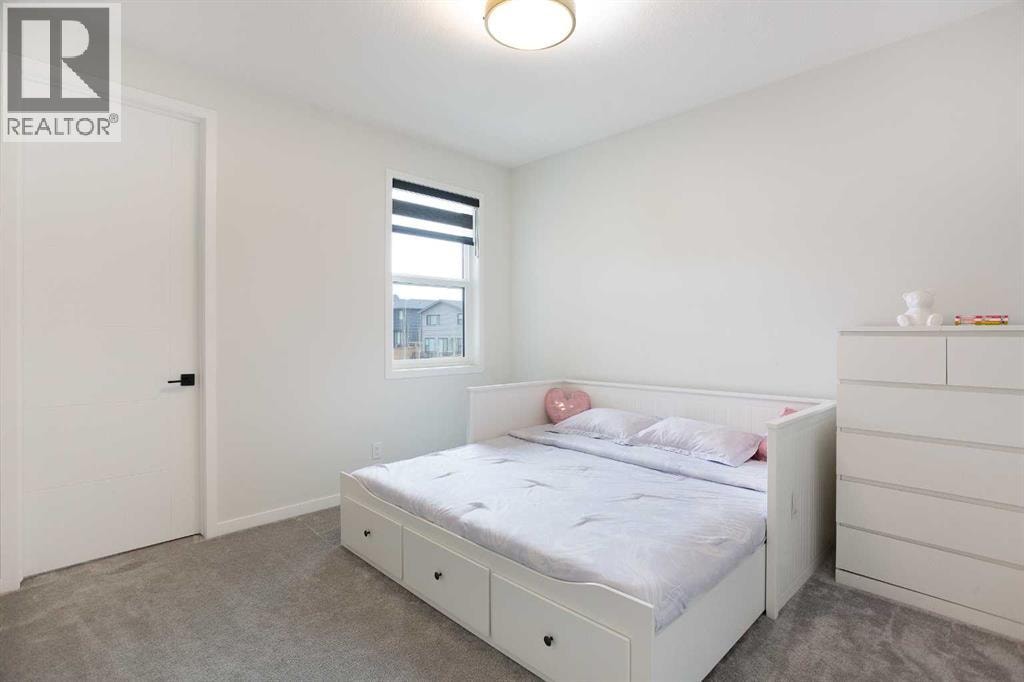 206 Rowley Way NW — photo 32