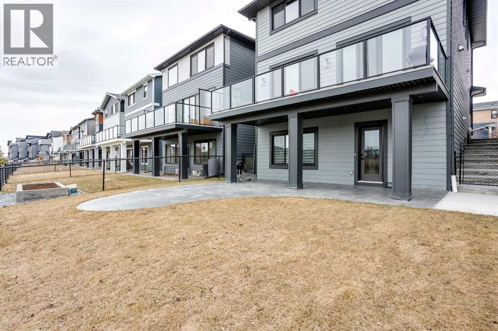 206 Rowley Way NW — photo 46