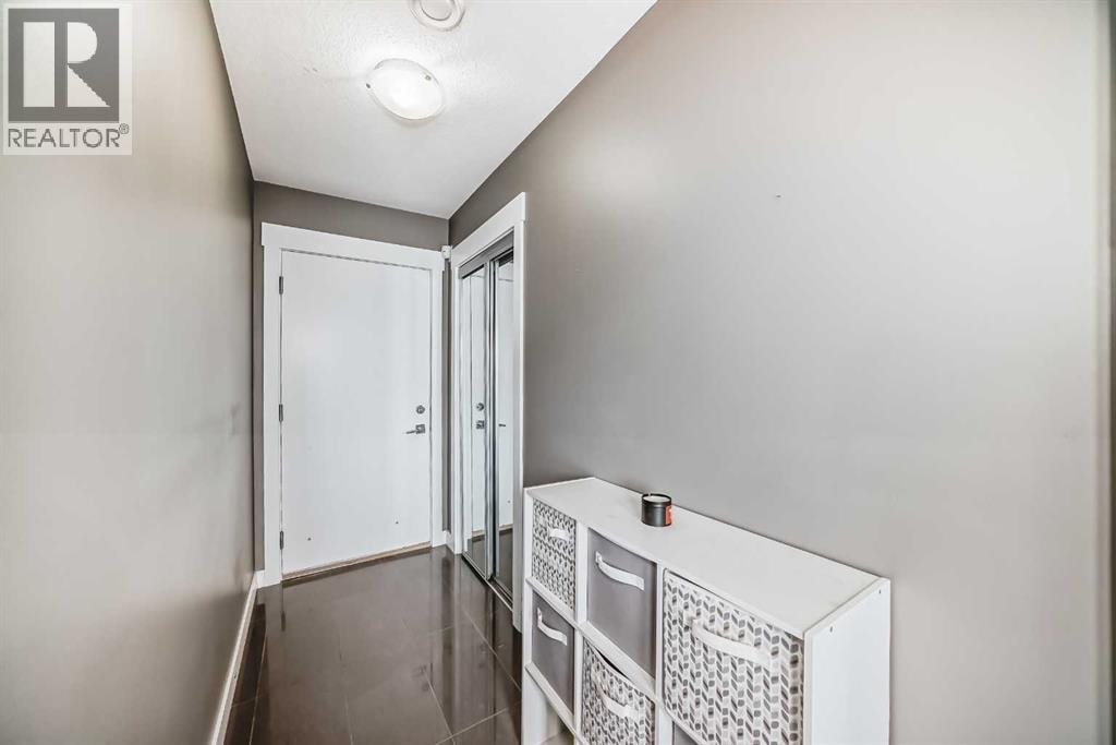 53, 111 Rainbow Falls — photo 45