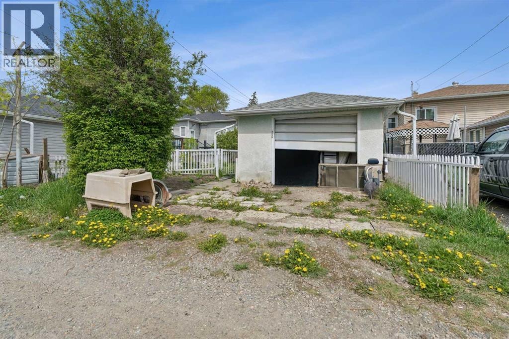 1228 Bantry Street NE — photo 15