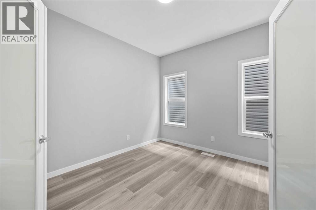 74 Lucas Place NW — photo 7
