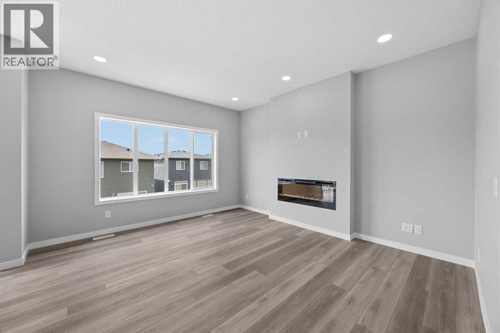 74 Lucas Place NW — photo 15