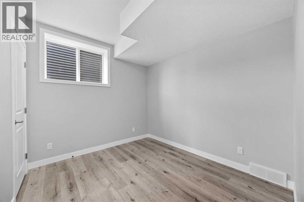 74 Lucas Place NW — photo 44