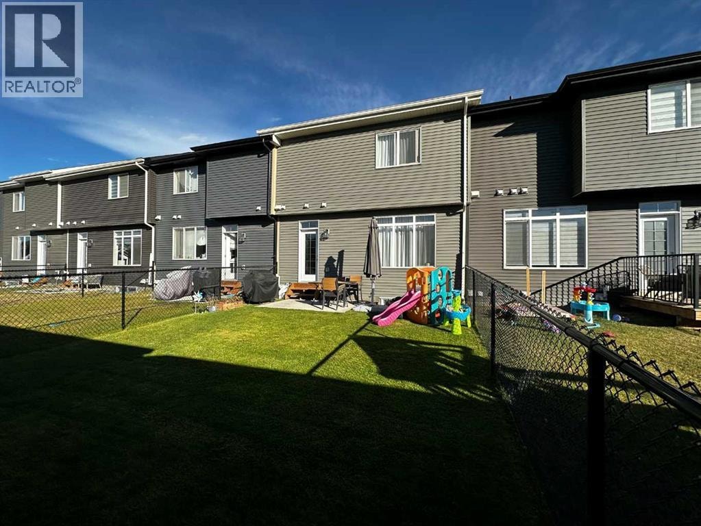 281 Waterford Boulevard — photo 32