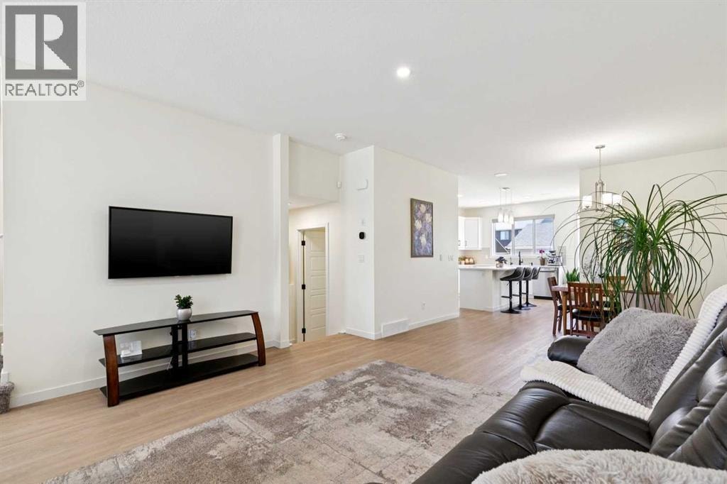 87 Setonstone Landing SE — photo 8