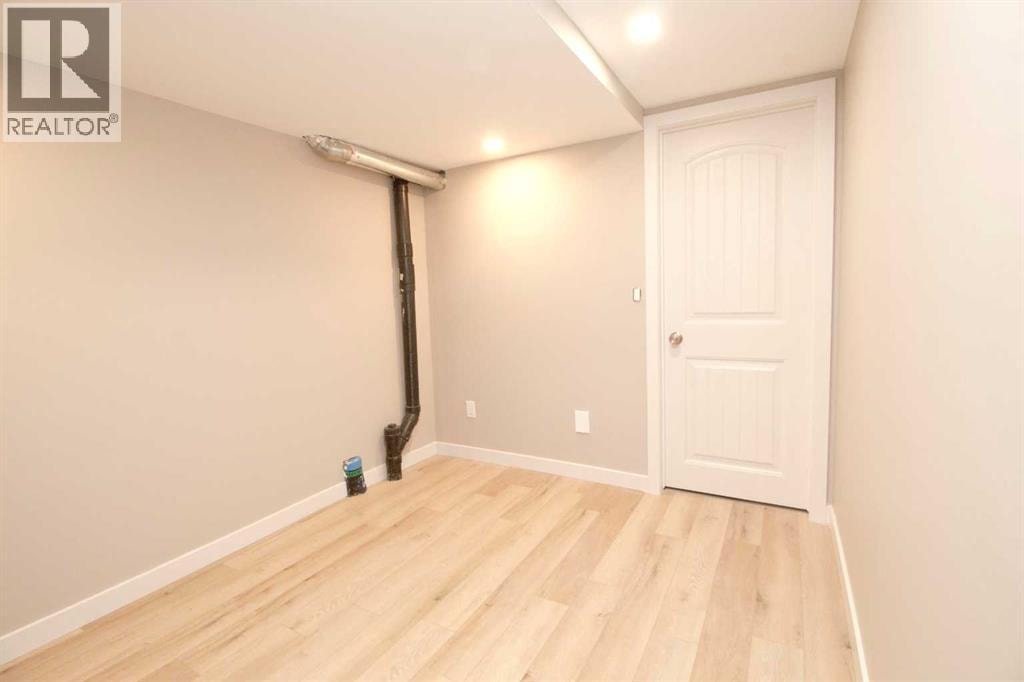 3 Sunrise Heights — photo 31