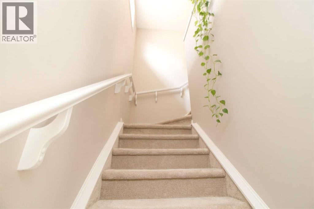 3 Sunrise Heights — photo 35