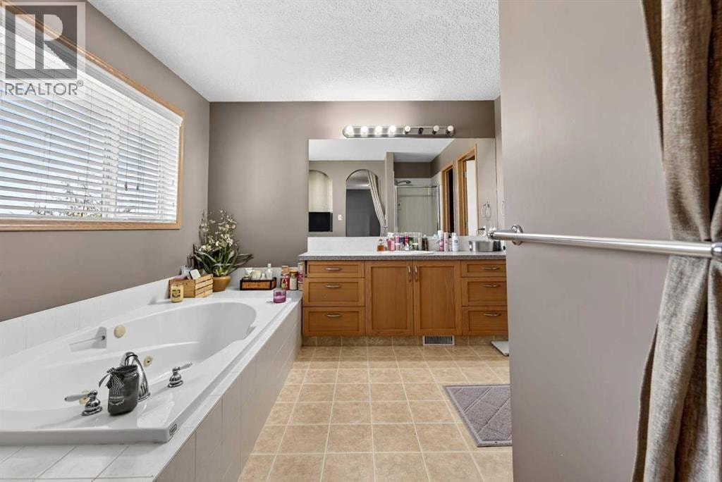 765 Qualicum Beach Bay — photo 27