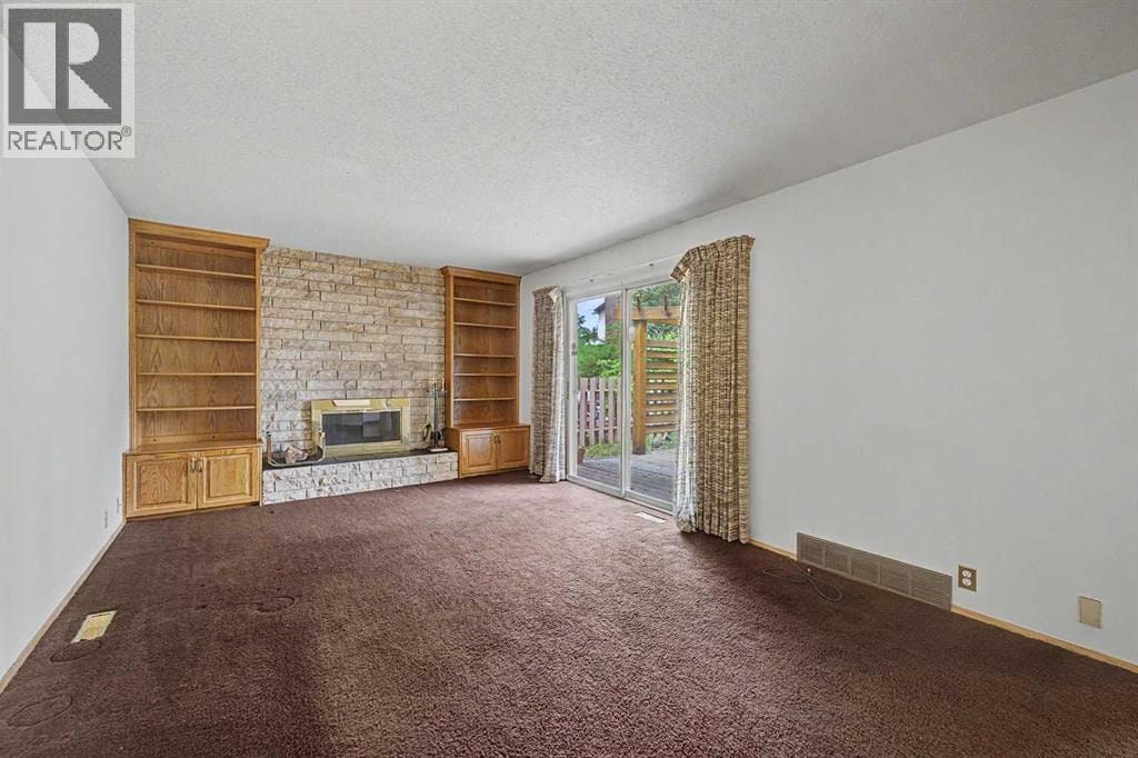 1032 Varsity Estates Drive NW — photo 19