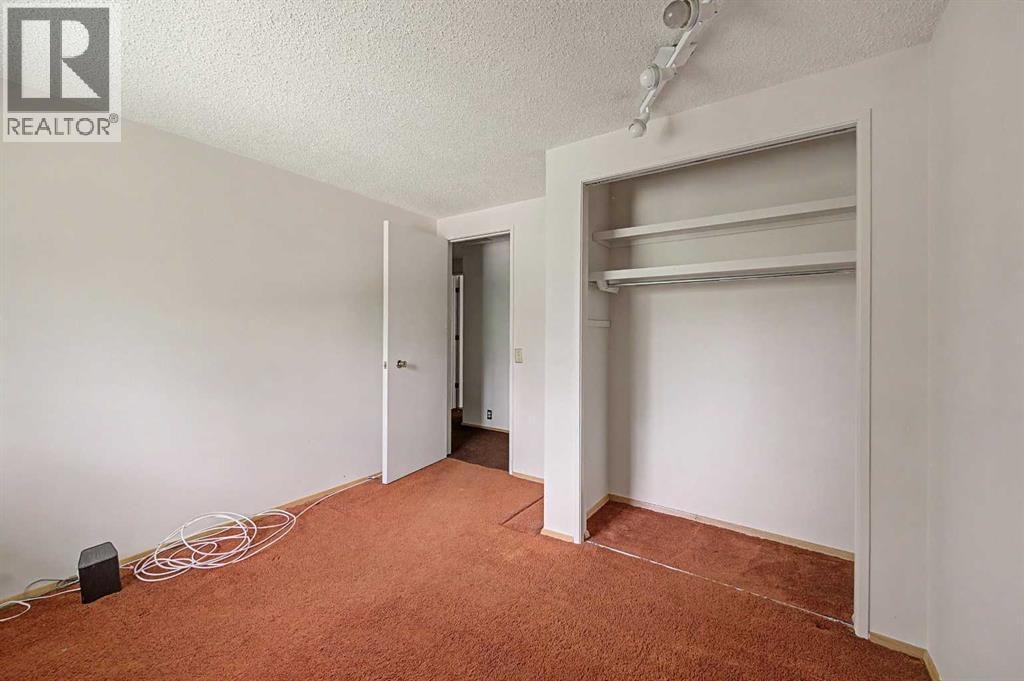 1032 Varsity Estates Drive NW — photo 22