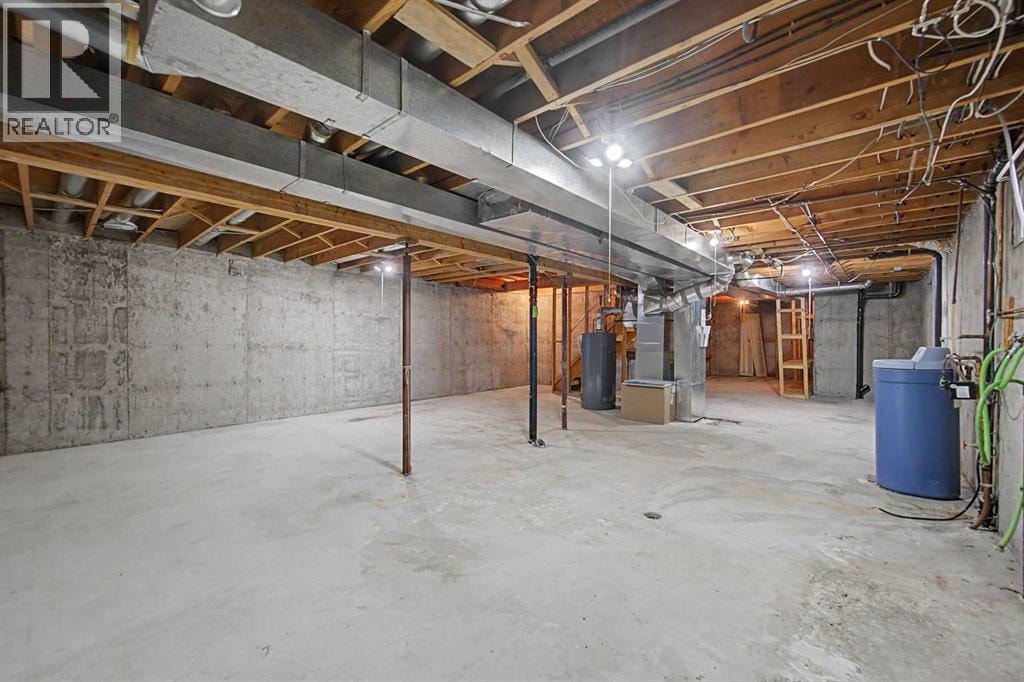1032 Varsity Estates Drive NW — photo 34