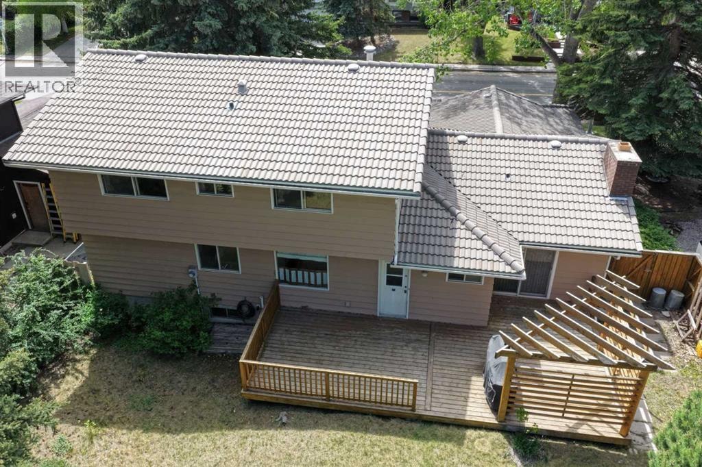 1032 Varsity Estates Drive NW — photo 39