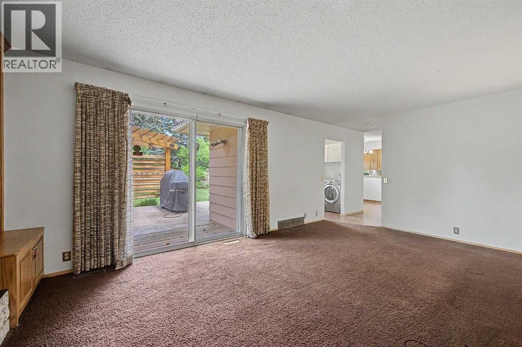 1032 Varsity Estates Drive NW — photo 20