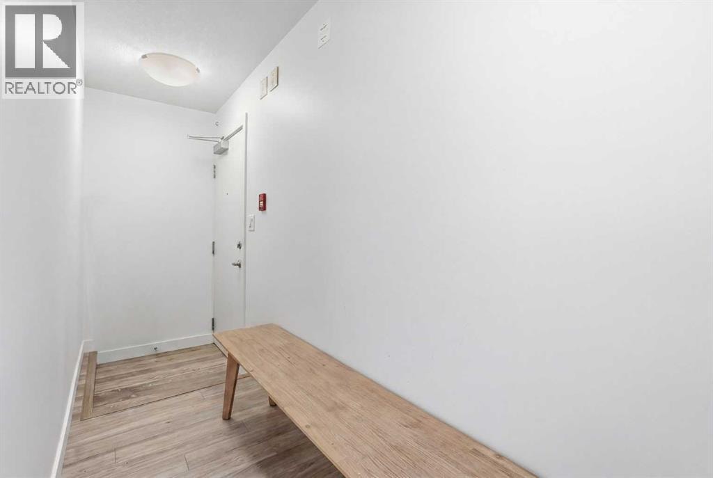 -, 89 34 Avenue SW — photo 17