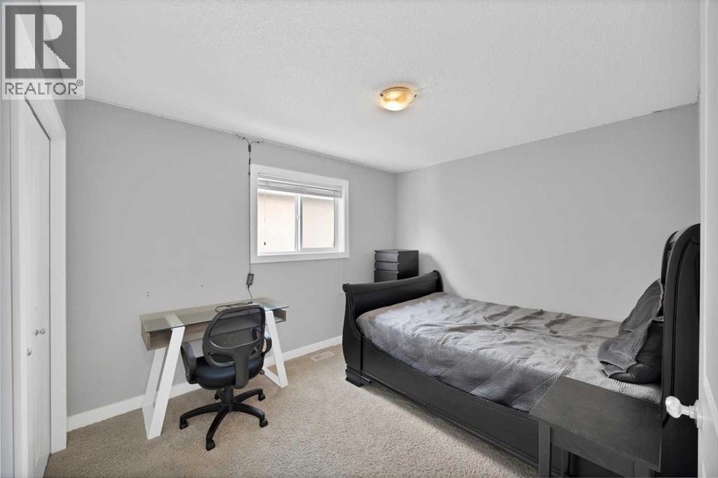 629 Marina Drive — photo 24